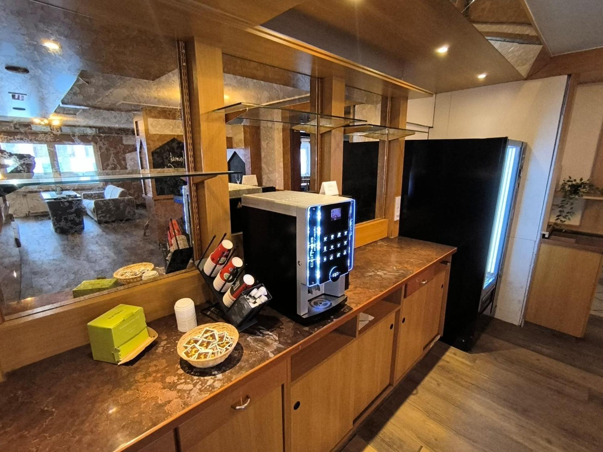 Hotel Smart B&b2 Bb2 300 *